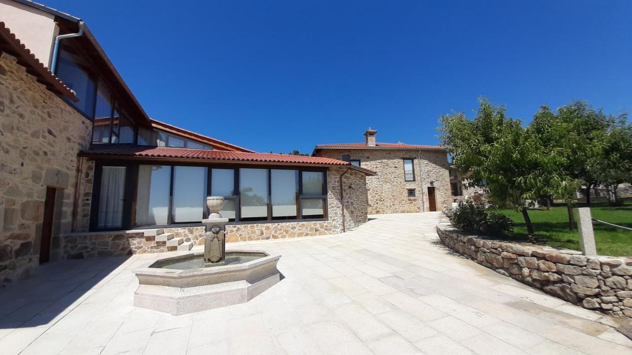 Апартаменты O Muino Casa Ferrador Ribeira Sacra Barantes Экстерьер фото