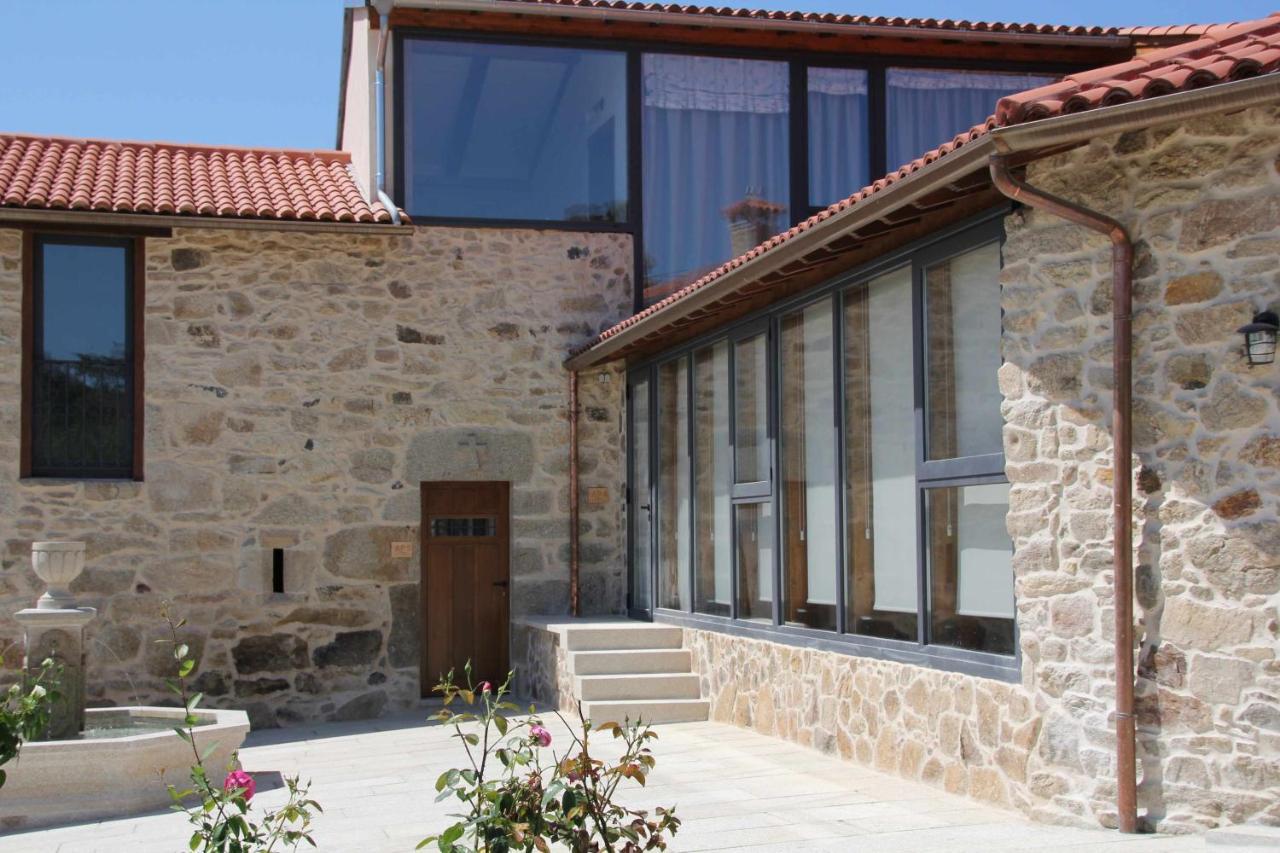 Апартаменты O Muino Casa Ferrador Ribeira Sacra Barantes Экстерьер фото